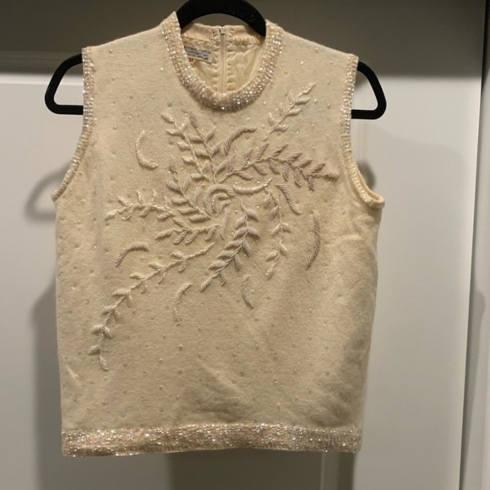 Cream sequins 1950s top size small 70% lambswool 20% angora Monrose sportswear